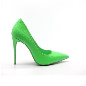 Green Pumps